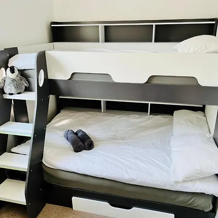 Beautiful Front Tatil Evi